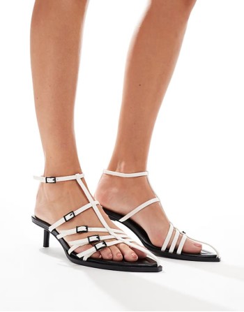 50% New pointy heeled sandal in white