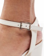 Hallie heeled sandals in white