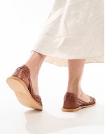 Francis leather woven flat sandals in tan