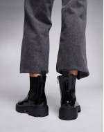 chelsea boot in black