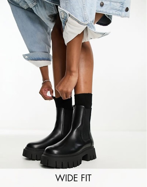 Wide Fit Anthem chunky chelsea boots in black