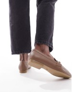 Wide Fit Macaroon chain loafer in Tan
